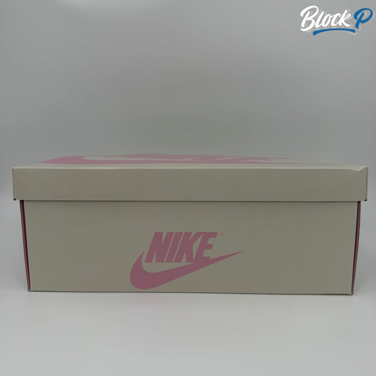 Nike Air Jordan 1 Low X Travis Scott Shy Pink