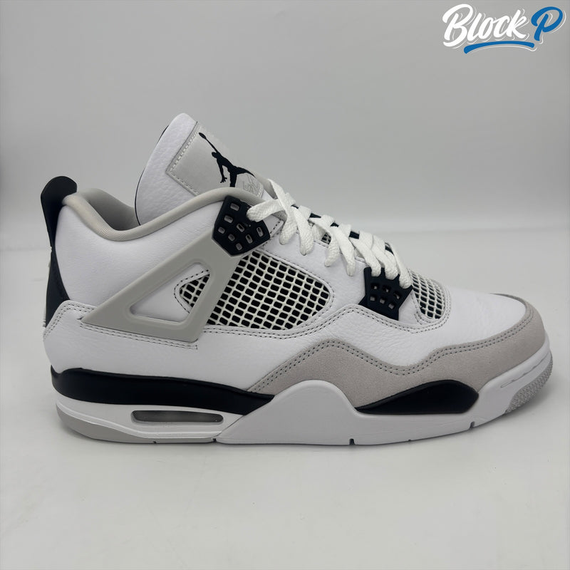 Nike Jordan 4 Military Black