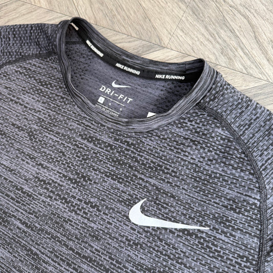 Nike Techknit 1.0 Black