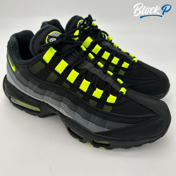 Nike Air Max 95 Reverse Neon. Available at BlockP Liverpool. 36 Renshaw Street L1 4EF. FV4710-001