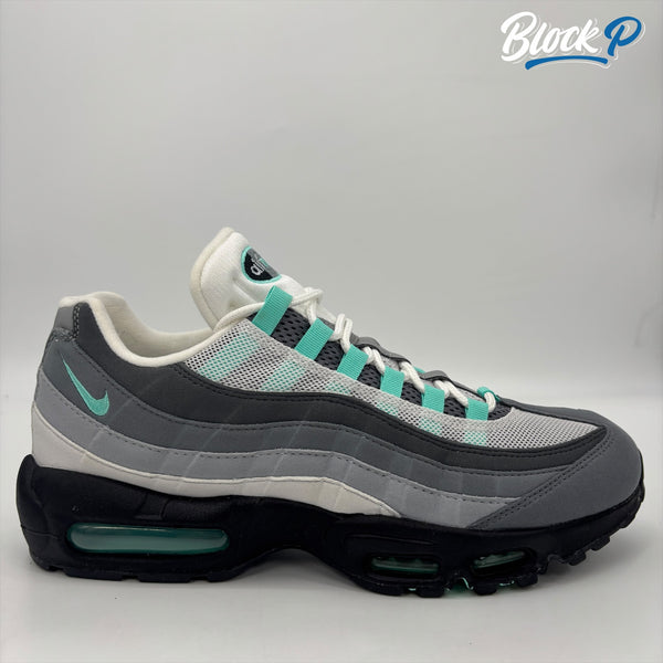 Nike Air Max 95 Hyper Turquoise