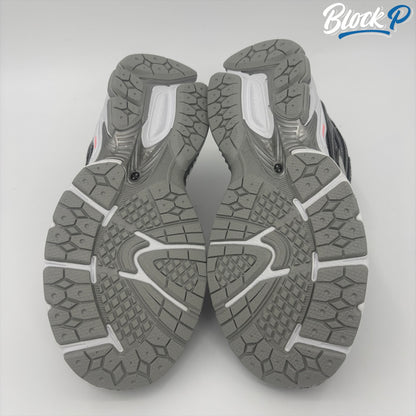 New Balance 1906 Grey