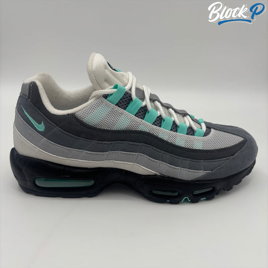 Nike Air Max 95 Hyper Turquoise