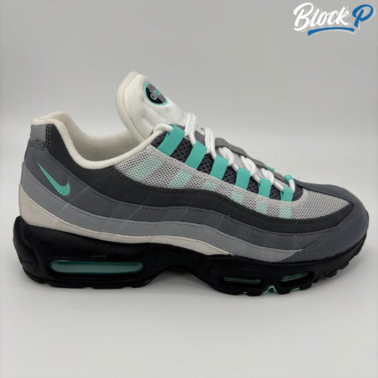 Nike Air Max 95 Hyper Turquoise