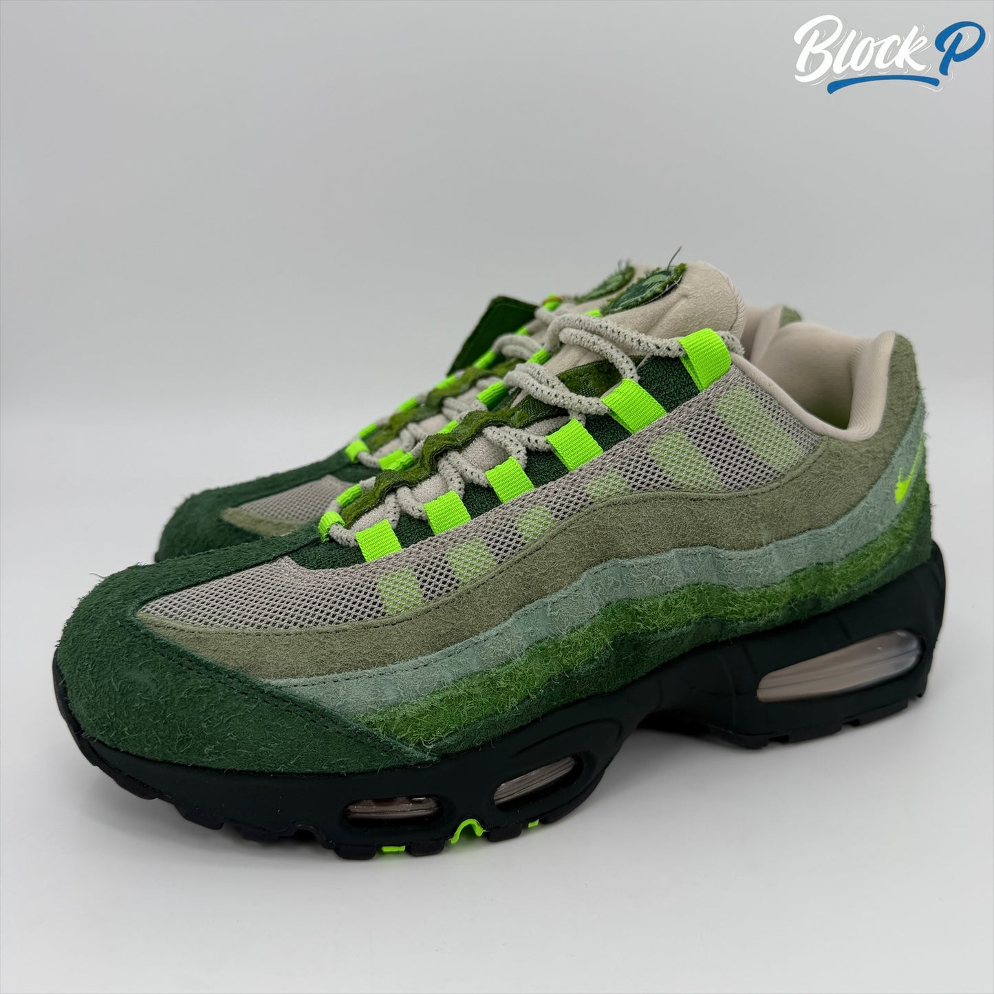 Nike Air Max 95 Ducks Of A Feather The Woods top-down view — Block P Liverpool