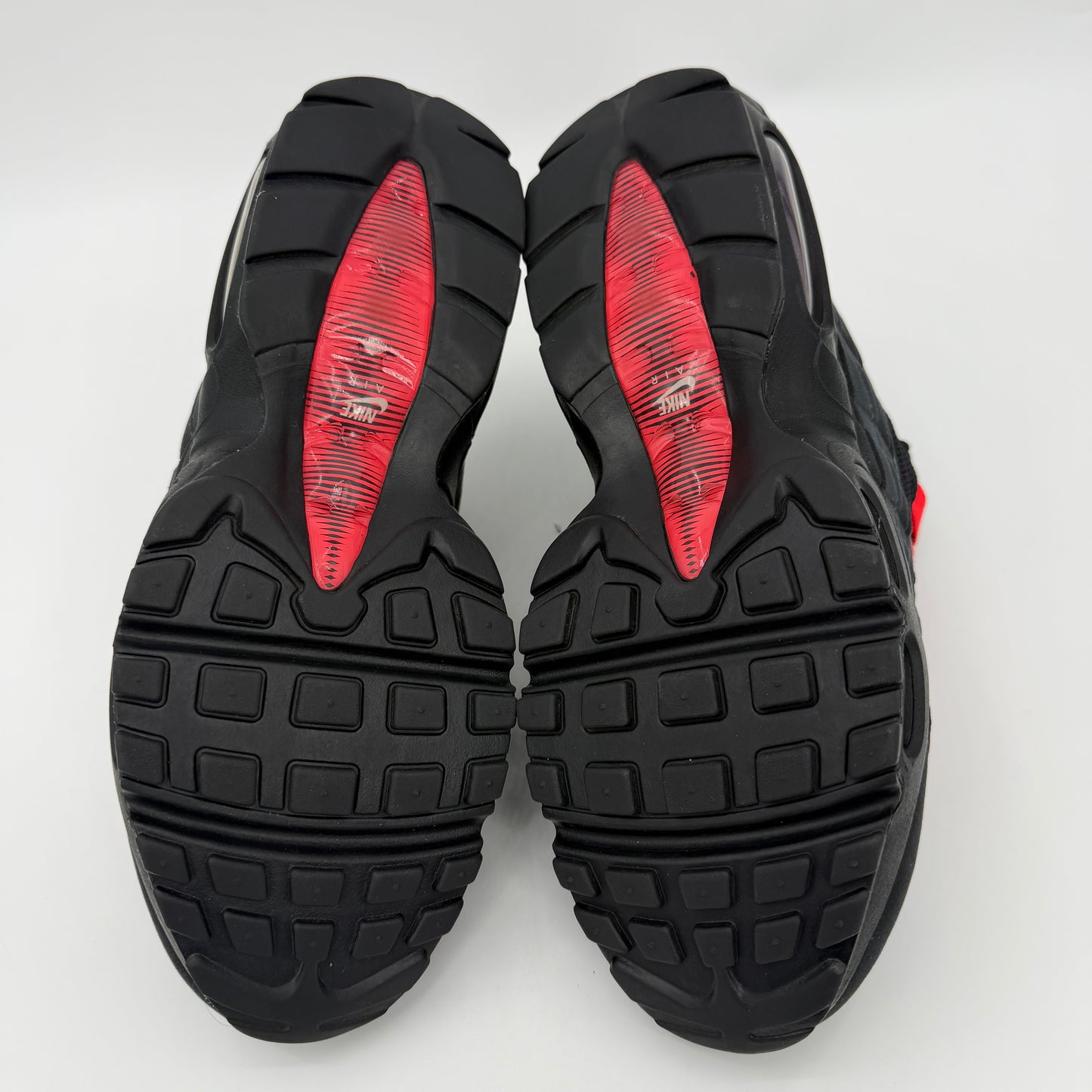 Nike Air Max 95 Laser Crimson