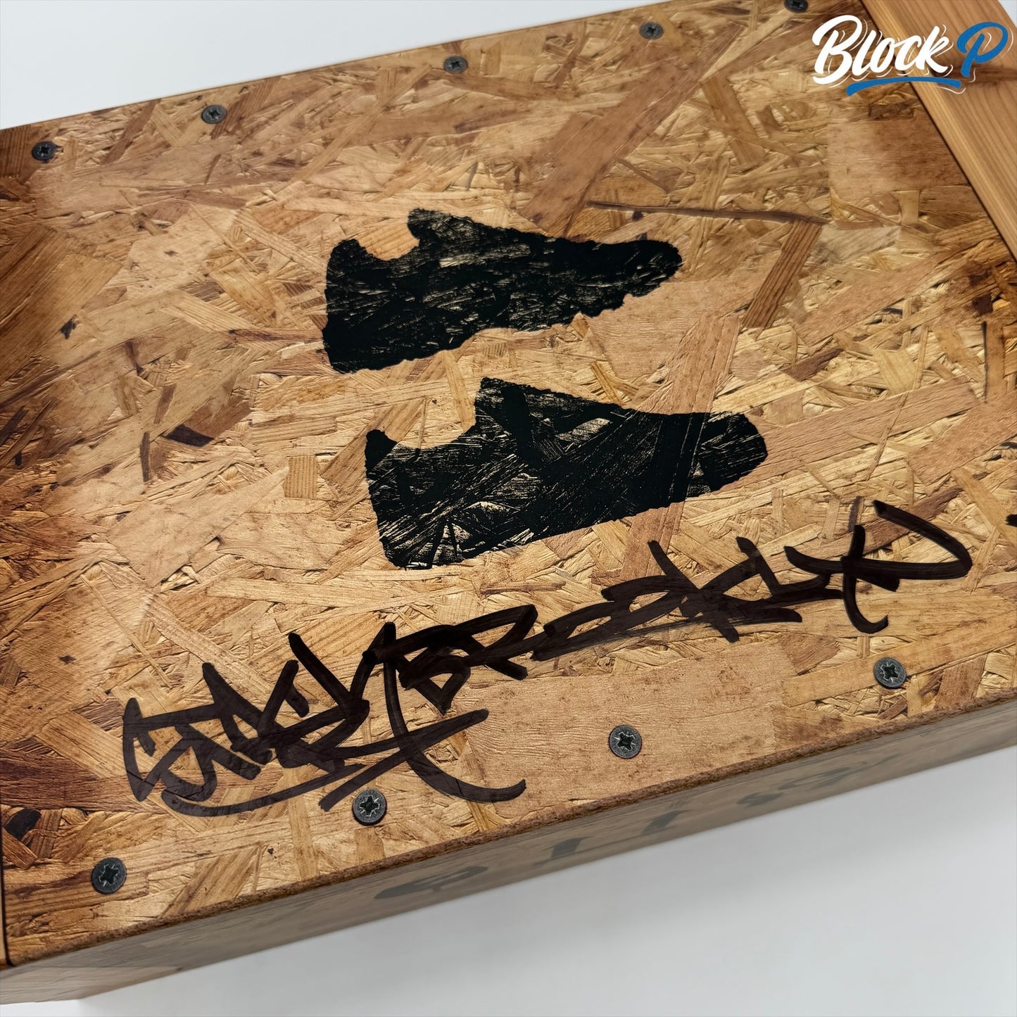 Nike Air Max 95 Stash 2024 Signed Box + Signed Crate