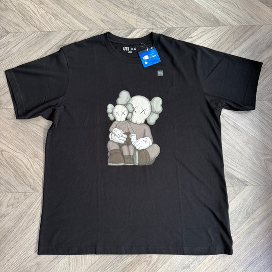 Kaws X Uniqlo T-Shirt Black