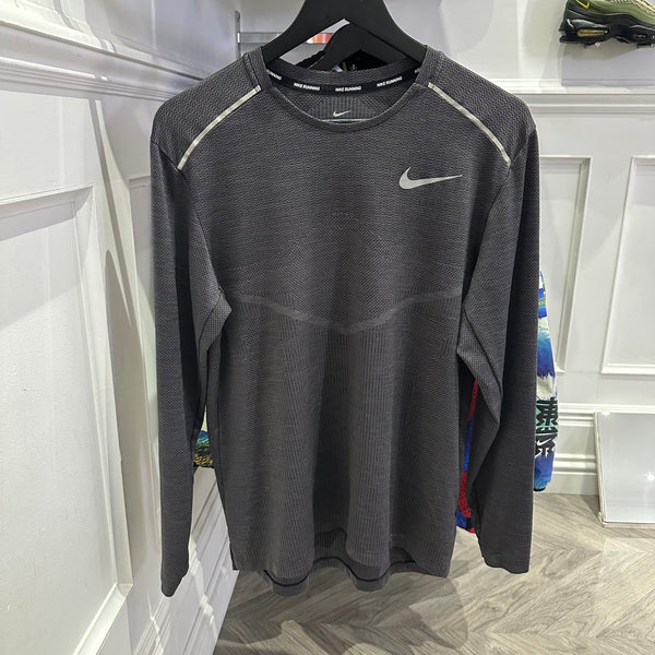 Nike Techknit Ultra Long Sleeve
