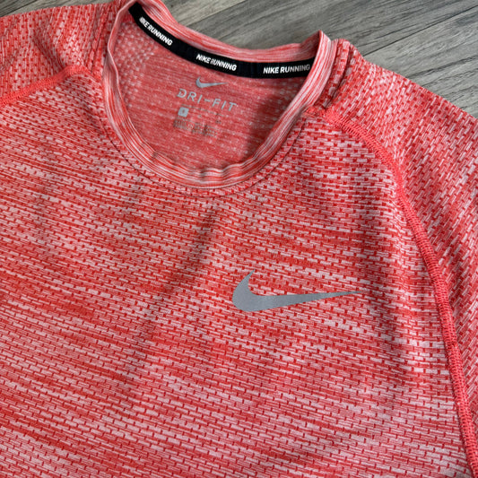 Nike Techknit 1.0 Peach