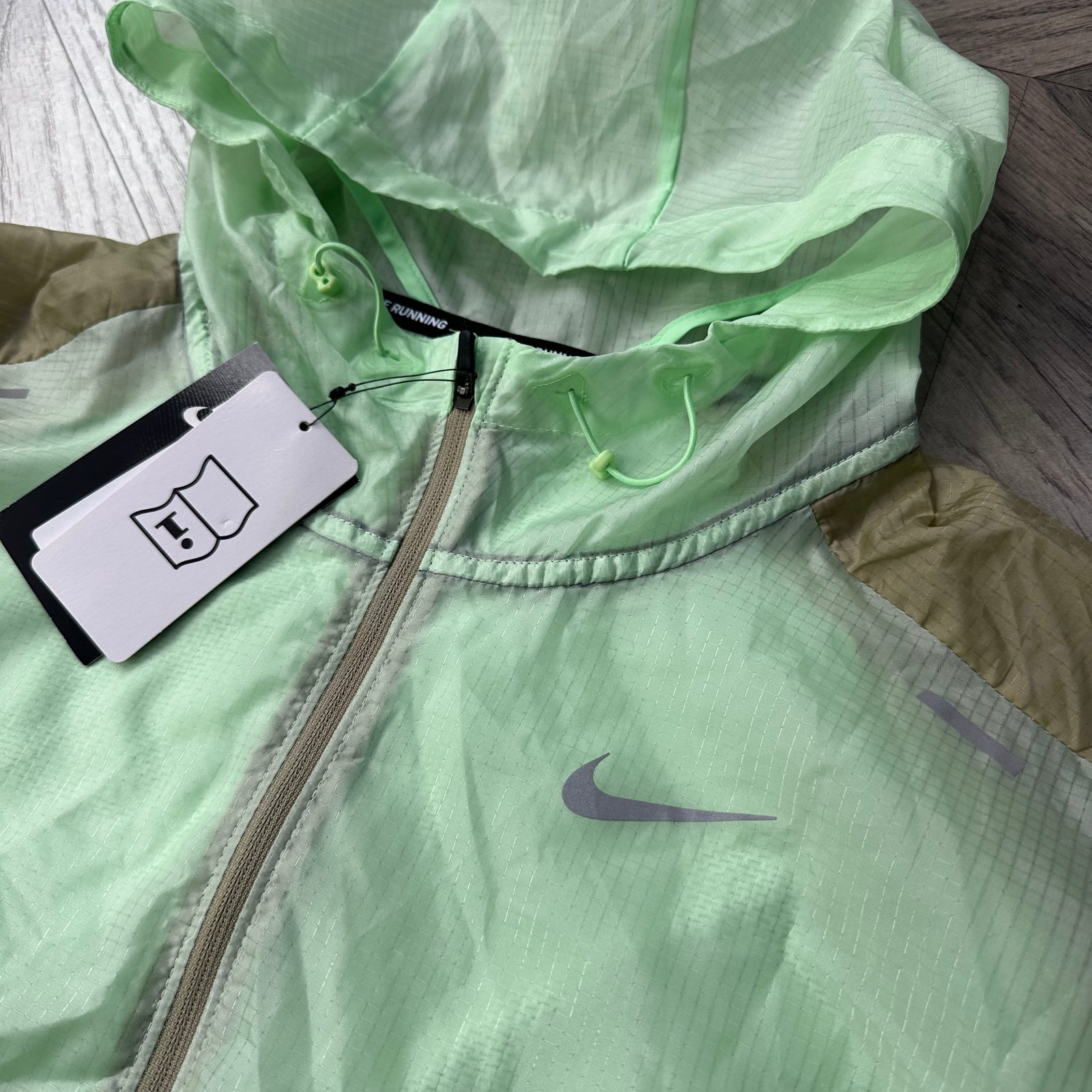 Mint nike jacket best sale