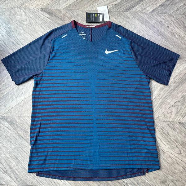 Nike Rise 365 Future Fast Running T-Shirt