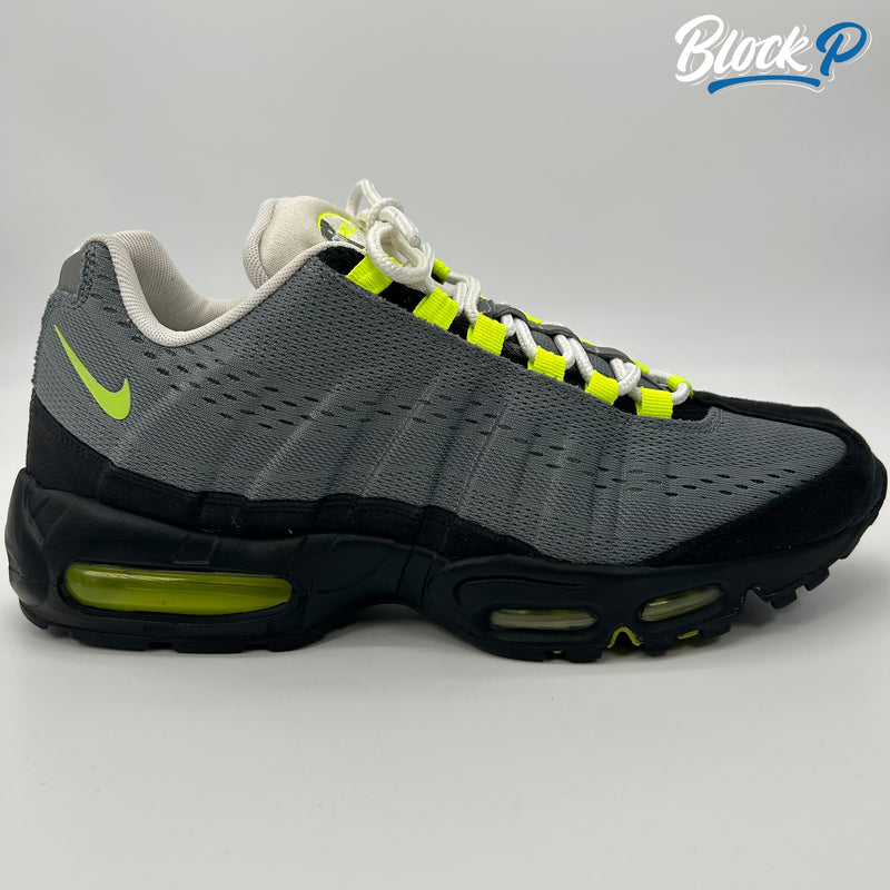 Nike Air Max 95 EM