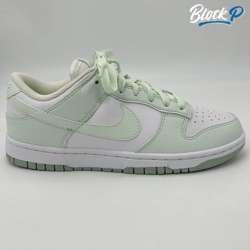 Mint 2025 green nikes