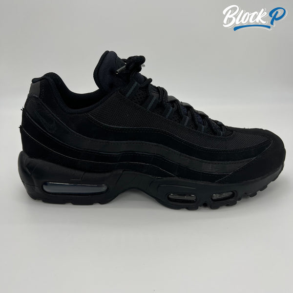 Nike Air Max 95 Triple Black