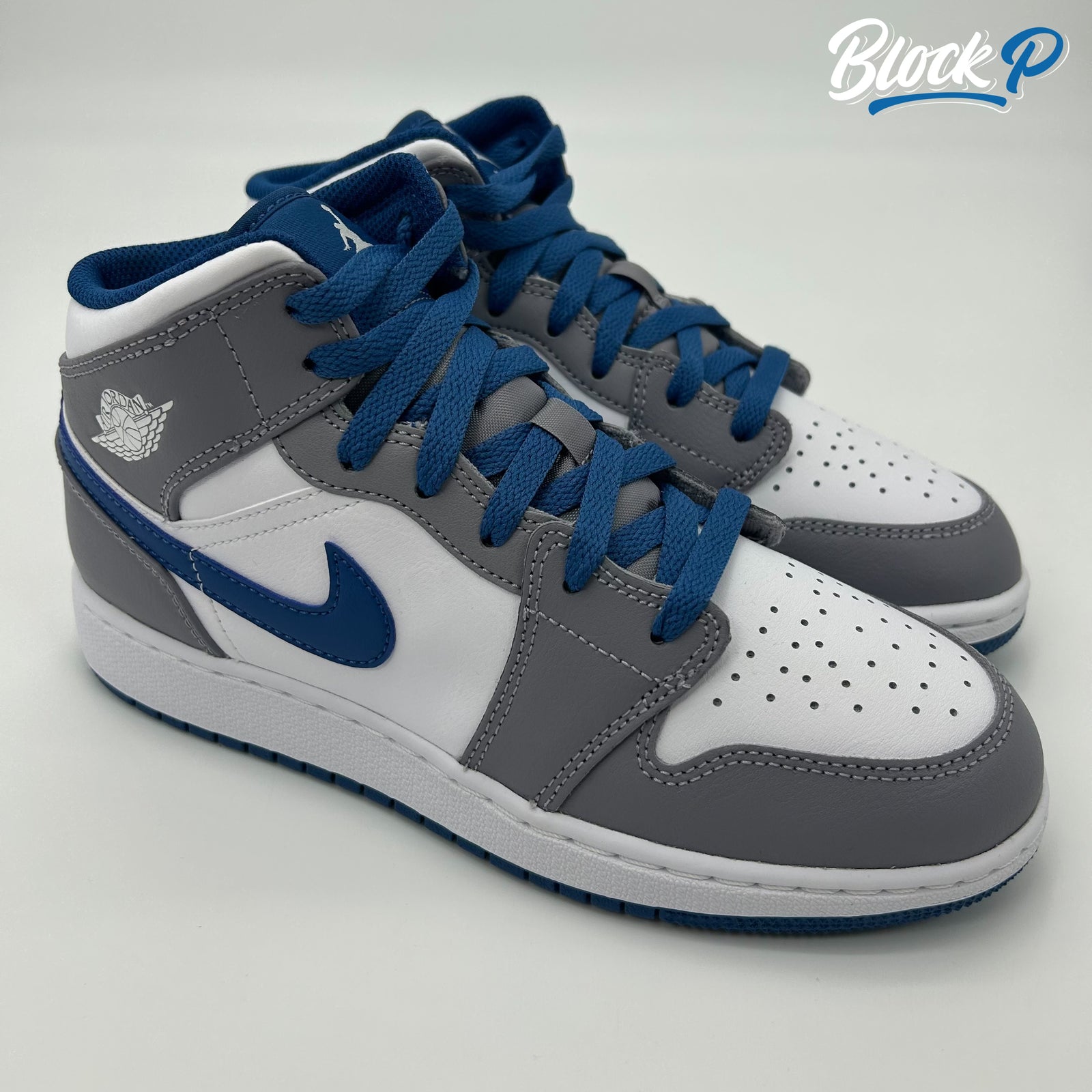 Nike jordan retro 1 blue discount