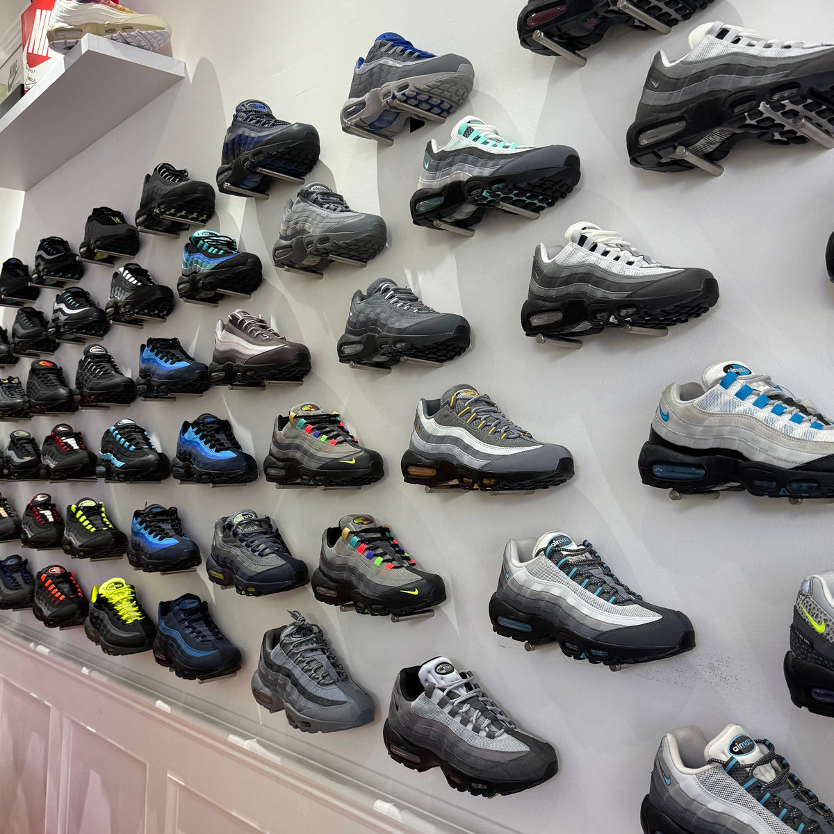 Block P | Worlds No.1 Air Max 95 Store