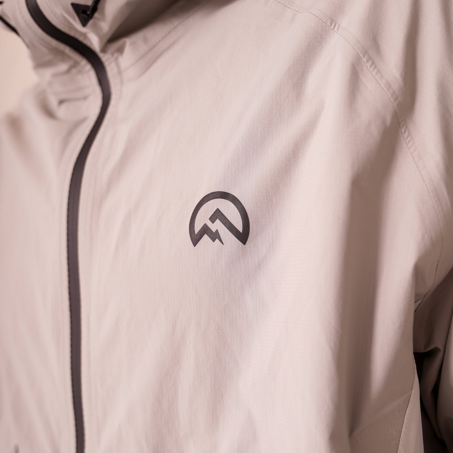 SS26 Waterproof Madge Jacket - Light Grey/Concrete/Silver