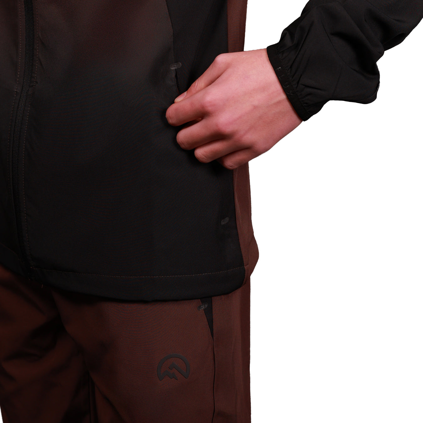 Junior SS26 Gradient Jacket - Black/Chocolate