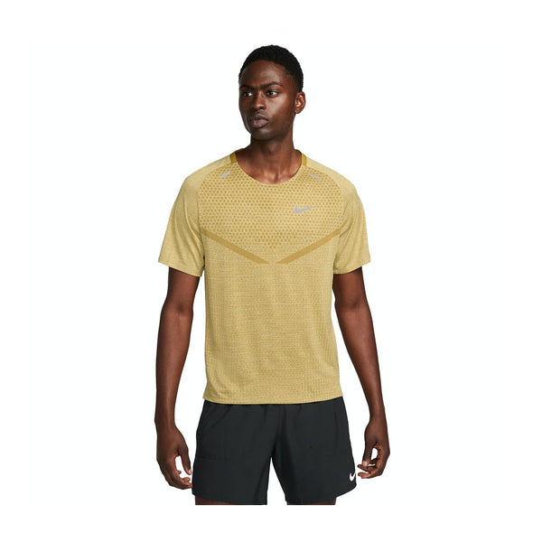 Nike ADV Tech-Knit T-Shirt