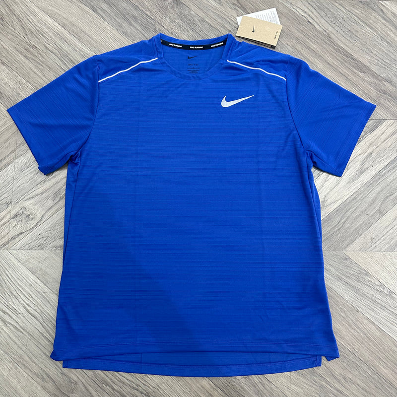 Royal blue nikes sales