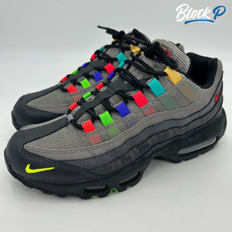 Nike Air Max 95 EOI Factory Defect