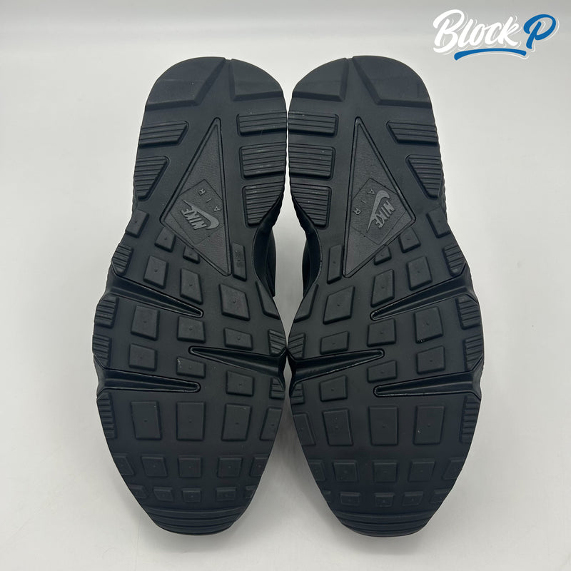 Nike Triple Black Huarache The Block P