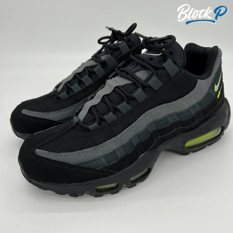 Nike Air Max 95 Retro Volt Logo