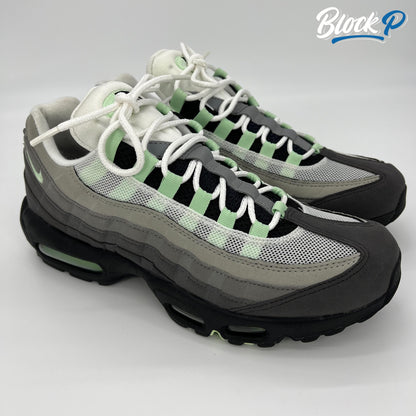 Nike Air Max 95 Fresh Mint. Available at BlockP Liverpool. 36 Renshaw Street L1 4EF. CD7495-101