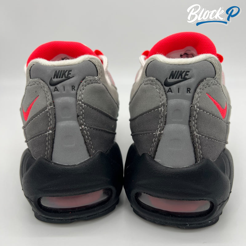 Nike air max solar sales